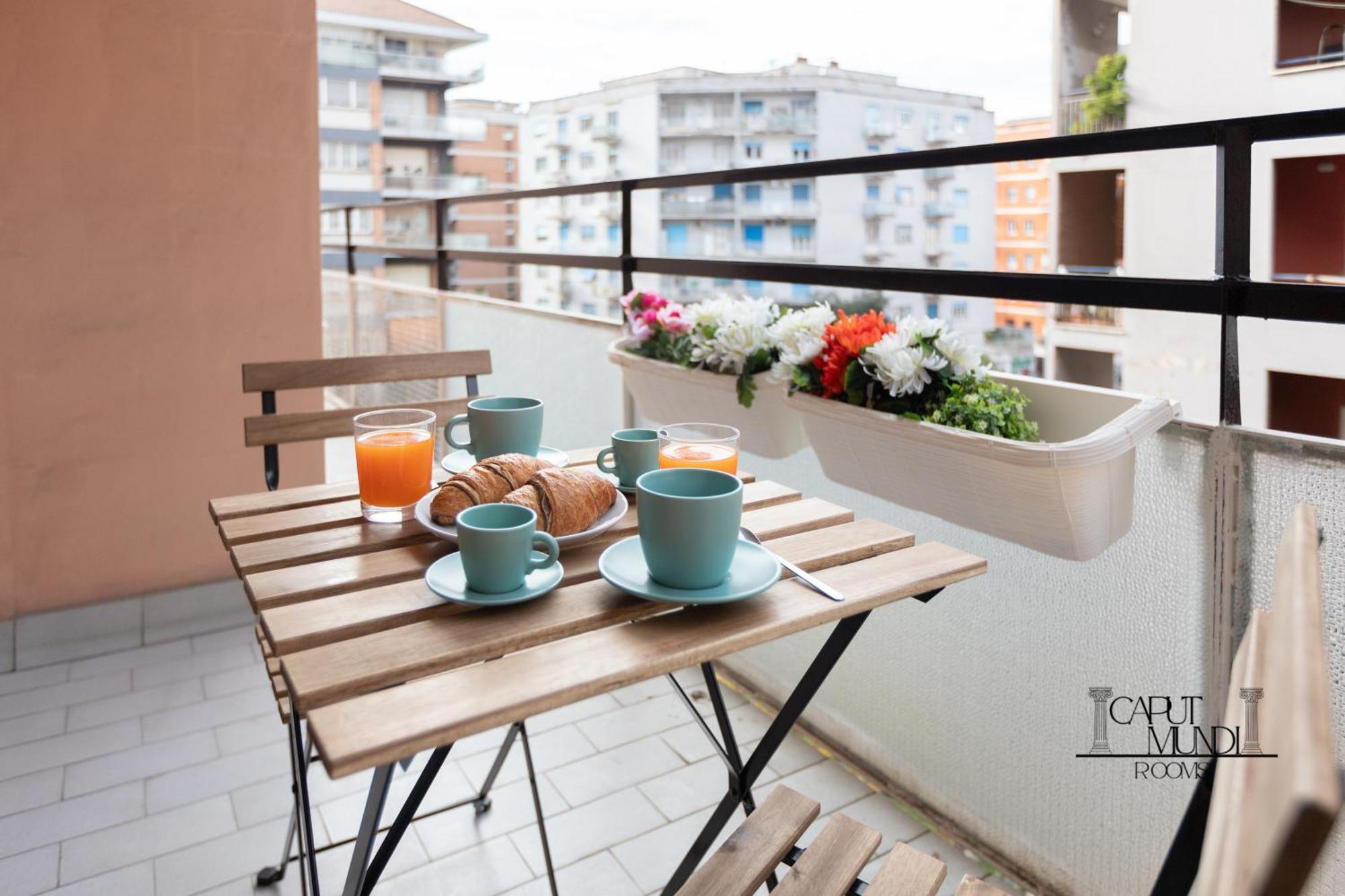 Caput Mundi Rooms - 100Mt To Metro A, Terrace, A-C, 15 Min To Center Rome Buitenkant foto