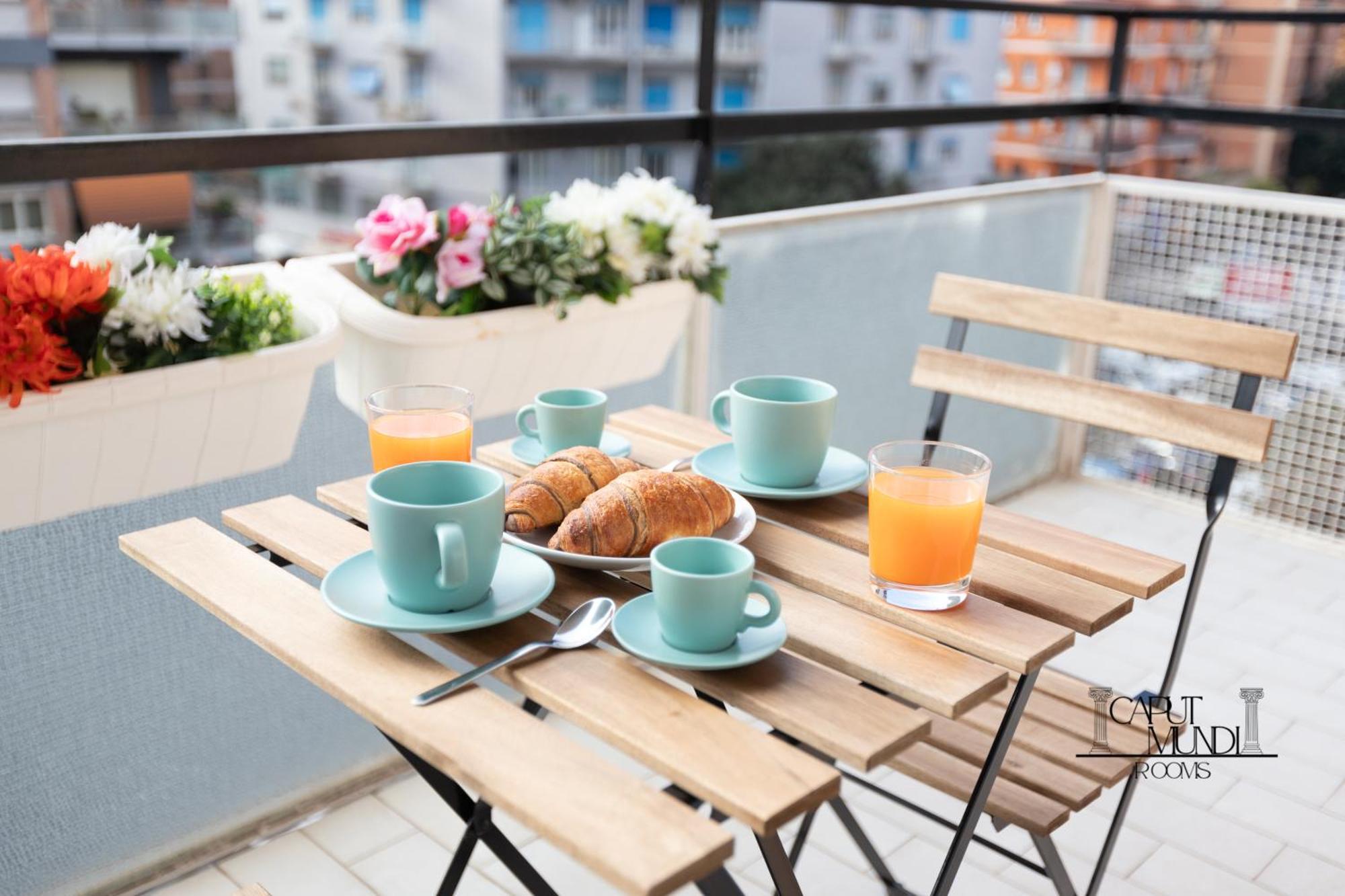 Caput Mundi Rooms - 100Mt To Metro A, Terrace, A-C, 15 Min To Center Rome Buitenkant foto
