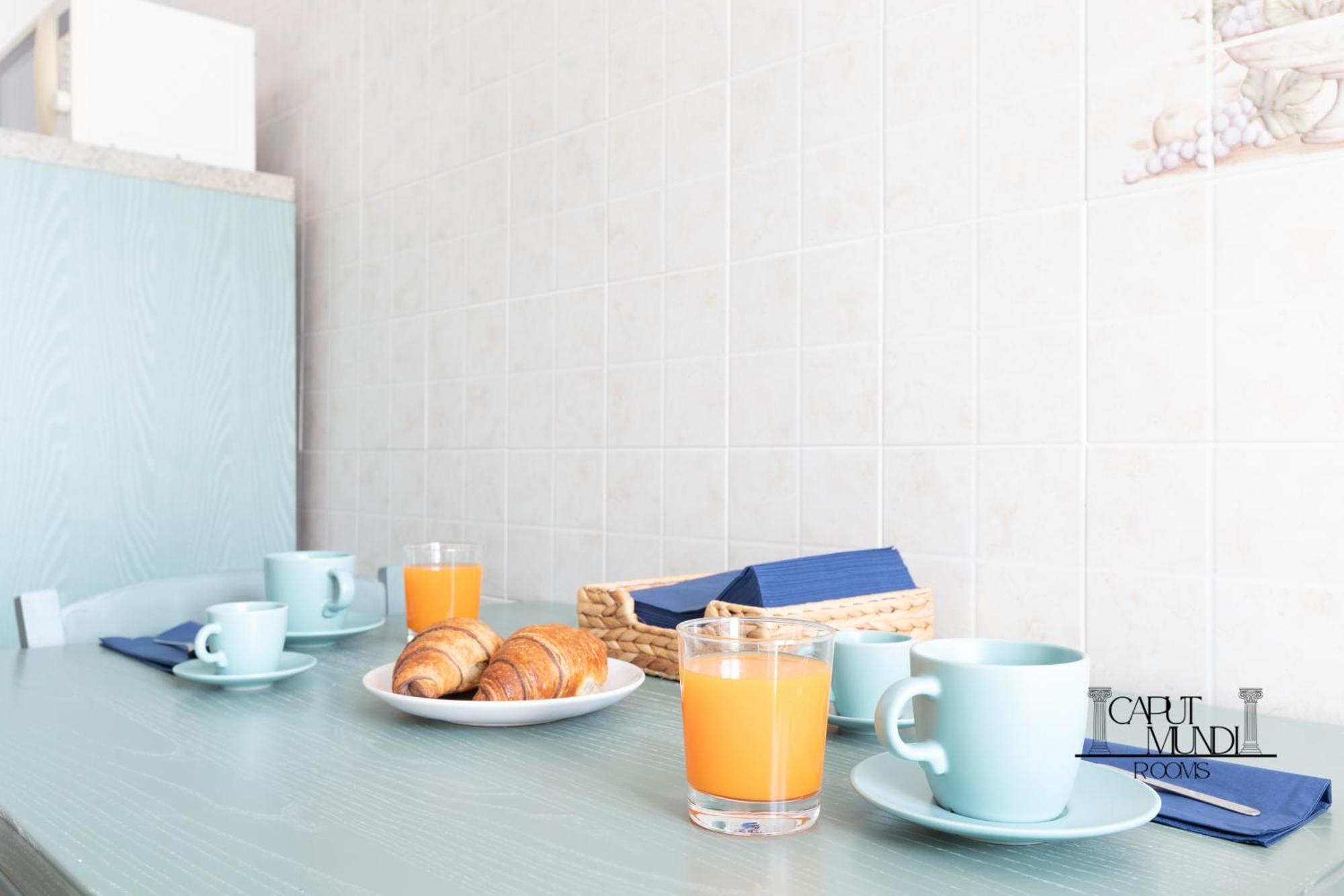 Caput Mundi Rooms - 100Mt To Metro A, Terrace, A-C, 15 Min To Center Rome Buitenkant foto