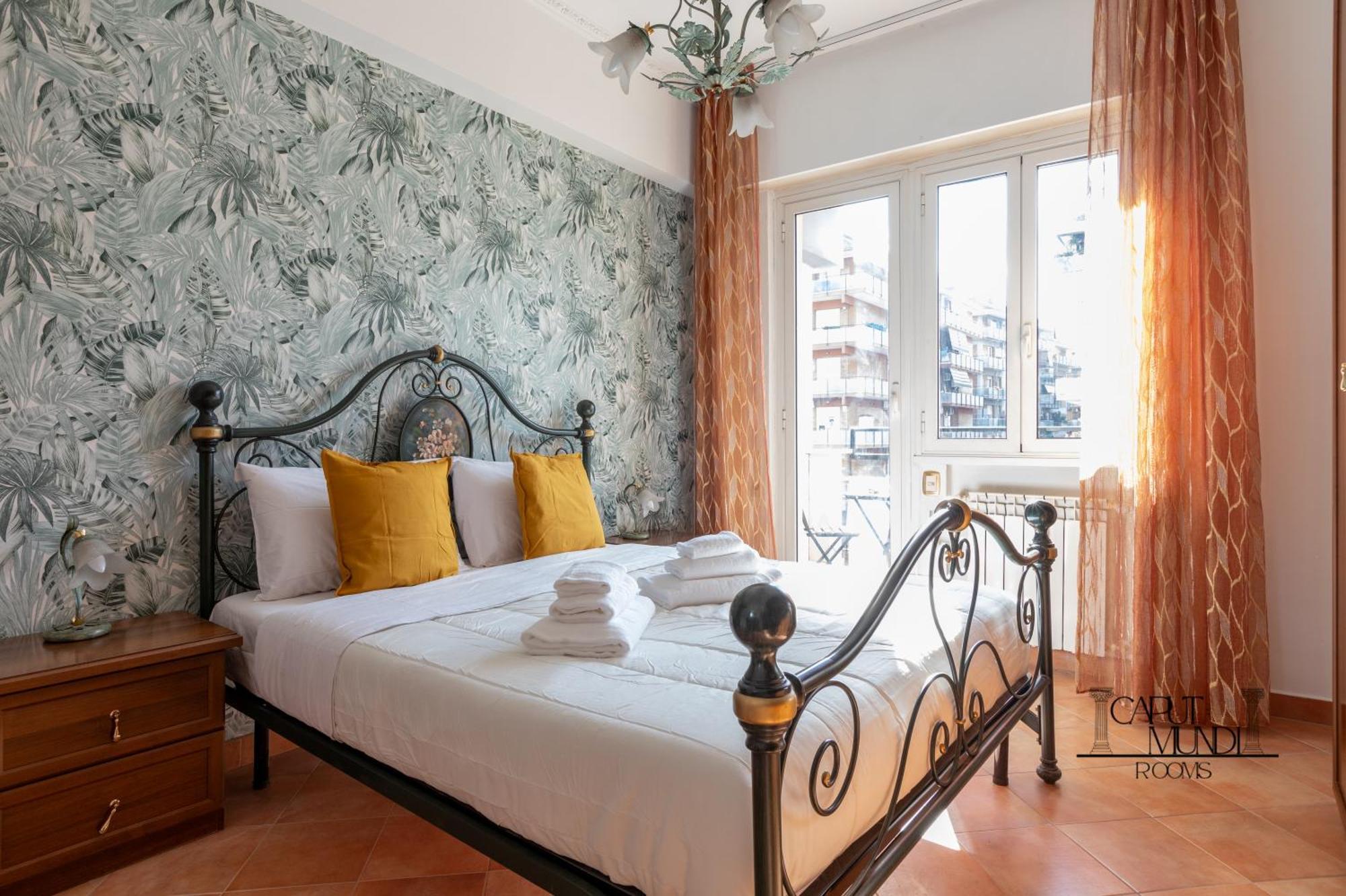 Caput Mundi Rooms - 100Mt To Metro A, Terrace, A-C, 15 Min To Center Rome Buitenkant foto